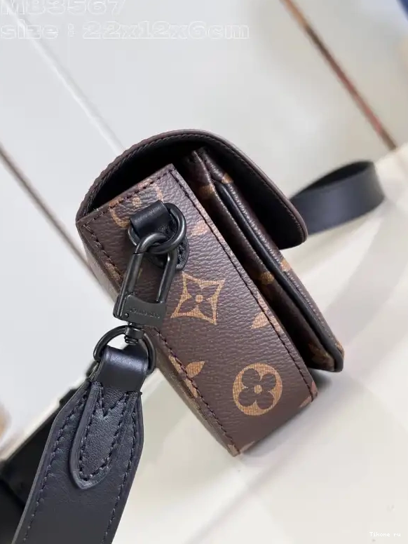 Cheap Wallet LOUIS VUITTON Wearable Montsouris 0619